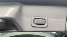 Land Rover Range Rover Evoque 2.0 P250 R-Dynamic HSE 5dr Auto Petrol Hatchback